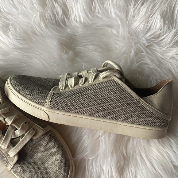 Olukai Pehuea Li sneakers women’s 9.5 - Picture 4 of 11